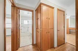 623 Griggs St S, Saint Paul, MN 55116 - Photo 7
