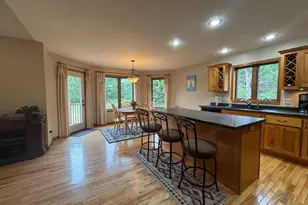 855 Bauer Ave, Eau Claire, WI 54703 - Photo 9