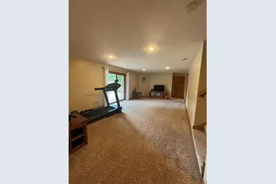 855 Bauer Avenue, Eau Claire, WI 54703 - Photo 33