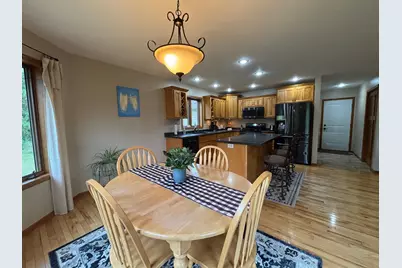 855 Bauer Avenue, Eau Claire, WI 54703 - Photo 13