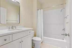 301 Kenwood Pkwy, Minneapolis, MN 55403 - Photo 37