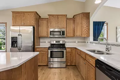 6480 Ojibway Path, Lino Lakes, MN 55014 - Photo 11