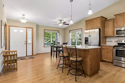 6480 Ojibway Path, Lino Lakes, MN 55014 - Photo 7