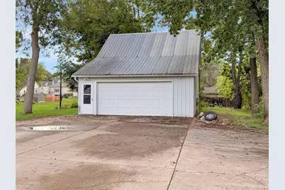 410 N 6th Street, Marshall, MN 56258 - Photo 29