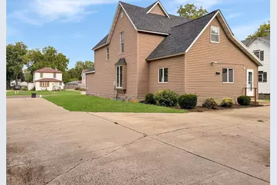 410 N 6th Street, Marshall, MN 56258 - Photo 3