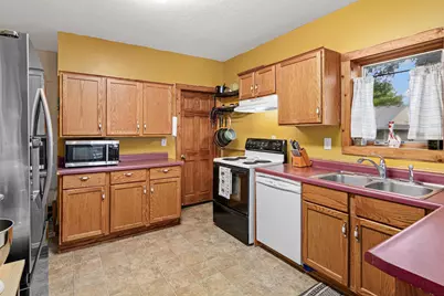 1104 Main Street W, Silver Lake, MN 55381 - Photo 5