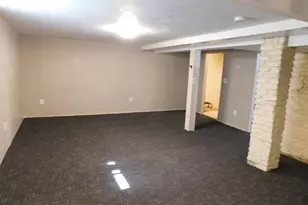 606 5th St S, Moorhead, MN 56560 - Photo 29