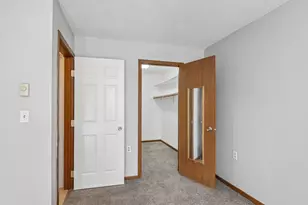 221 Grand Ave W, South Saint Paul, MN 55075 - Photo 23