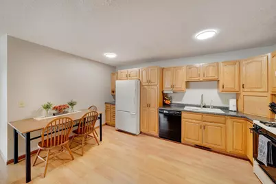 301 Cari Park Lane, Hastings, MN 55033 - Photo 5