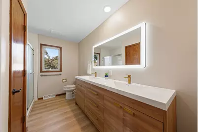 508 Central Avenue S, Geneva, MN 56035 - Photo 25