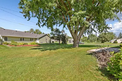 508 Central Avenue S, Geneva, MN 56035 - Photo 9