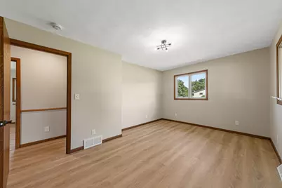 508 Central Avenue S, Geneva, MN 56035 - Photo 27