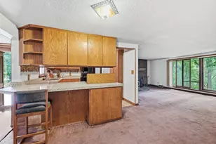 1045 McKnight Rd S, Saint Paul, MN 55119 - Photo 15