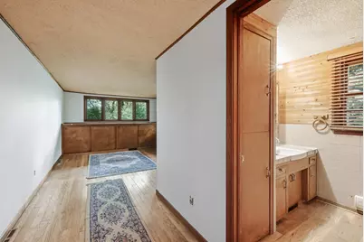 1045 McKnight Road S, Saint Paul, MN 55119 - Photo 11