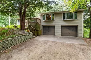 1045 McKnight Rd S, Saint Paul, MN 55119 - Photo 1