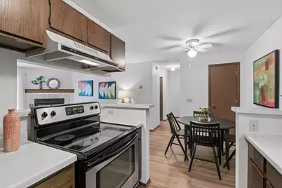 1705 Fulham Street #G, Lauderdale, MN 55113 - Photo 5