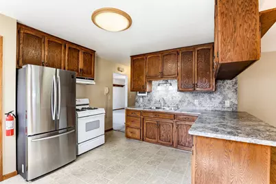 6920 Claude Avenue, Inver Grove Heights, MN 55076 - Photo 9