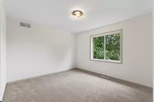 1954 Ormond Dr, Shakopee, MN 55379 - Photo 35