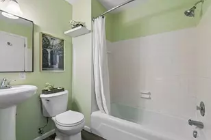 5851 Lake Curve Ln, Brooklyn Center, MN 55429 - Photo 19