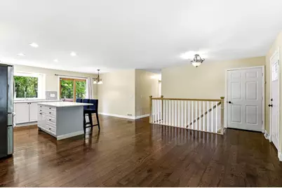 7064 Springhill Circle, Eden Prairie, MN 55346 - Photo 5