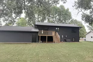 100 Edgewood Dr, Redwood Falls, MN 56283 - Photo 7