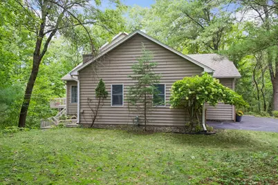 303 Hazel Street W, Stillwater, MN 55082 - Photo 45