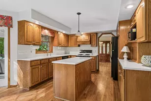 303 Hazel St W, Stillwater, MN 55082 - Photo 11