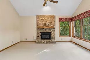 303 Hazel St W, Stillwater, MN 55082 - Photo 19