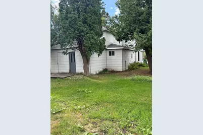 311 E 4th Street, Crookston, MN 56716 - Photo 11