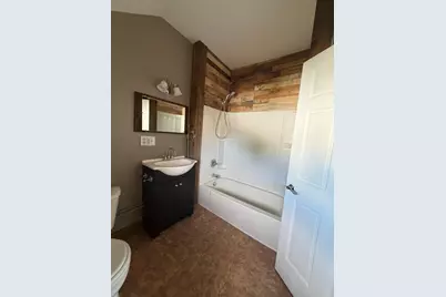 311 E 4th Street, Crookston, MN 56716 - Photo 3