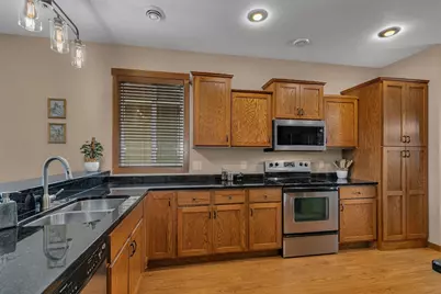 7011 22nd Street N, Saint Cloud, MN 56303 - Photo 5