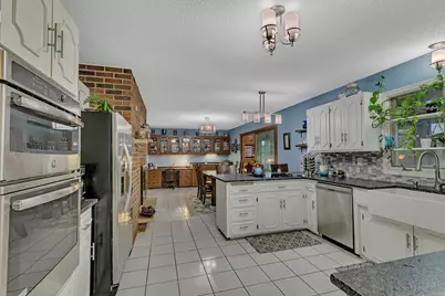 2426 Cooper Avenue S, Saint Cloud, MN 56301 - Photo 7