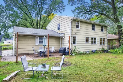 747 Grandview Avenue W, Roseville, MN 55113 - Photo 27