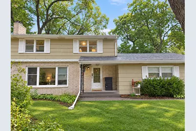 747 Grandview Avenue W, Roseville, MN 55113 - Photo 1