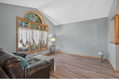 2883 Duluth Street, Maplewood, MN 55109 - Photo 5