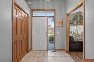 2883 Duluth St, Maplewood, MN 55109 - Photo 3