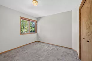 2883 Duluth St, Maplewood, MN 55109 - Photo 17