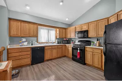 2883 Duluth Street, Maplewood, MN 55109 - Photo 11