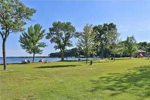 2670 Commerce Blvd, Mound, MN 55364 - Photo 19