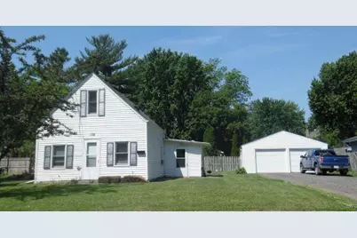 132 6th Street SW, Forest Lake, MN 55025 - Photo 1