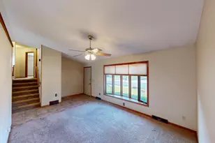 724 Well St, Onalaska, WI 54650 - Photo 3