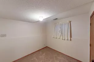 724 Well St, Onalaska, WI 54650 - Photo 17