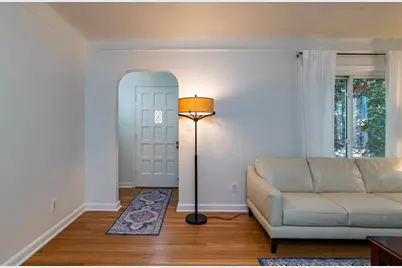 3331 Parkview Boulevard, Robbinsdale, MN 55422 - Photo 3