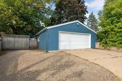 3331 Parkview Boulevard, Robbinsdale, MN 55422 - Photo 39