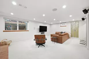 313 Vincent Ave N, Minneapolis, MN 55405 - Photo 25