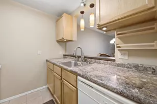 12822 Nicollet Ave, Burnsville, MN 55337 - Photo 9
