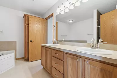 1114 Hidden Creek Boulevard, Mayer, MN 55360 - Photo 17