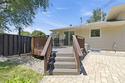 2919 64th Avenue N, Brooklyn Center, MN 55430 - Photo 5