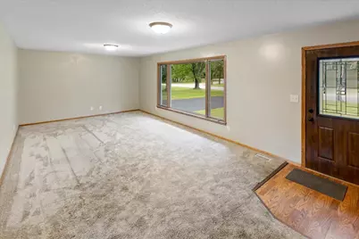 6101 Oak Circle, North Branch, MN 55056 - Photo 7