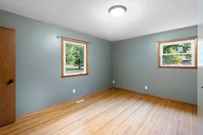 6101 Oak Circle, North Branch, MN 55056 - Photo 17